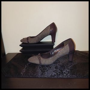 Two Tone Brown Herringbone Fabric Heels, 7 Wide